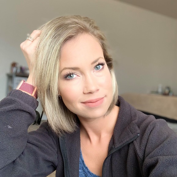 elsa_leigh